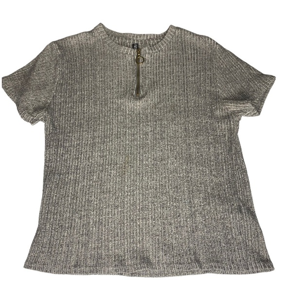 DIVIDED ZIP FRONT GRAY RIBBED TOP SIZE LARGE - Picture 1 of 3